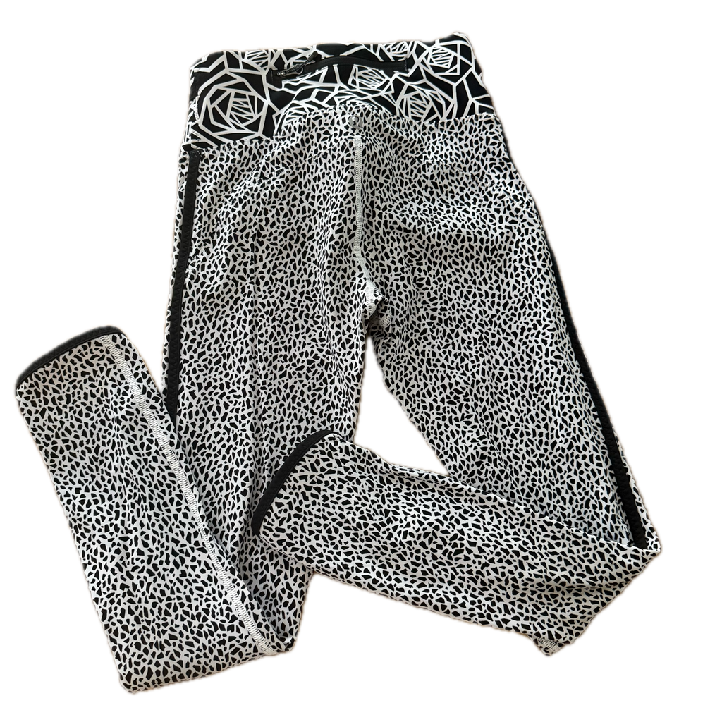 Legging talla 2 print blanco y negro