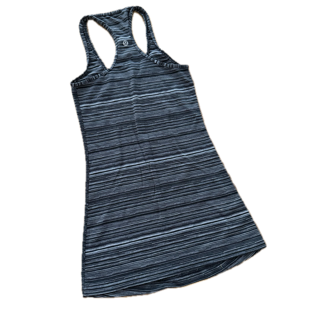 Tank talla 4 rayas grises