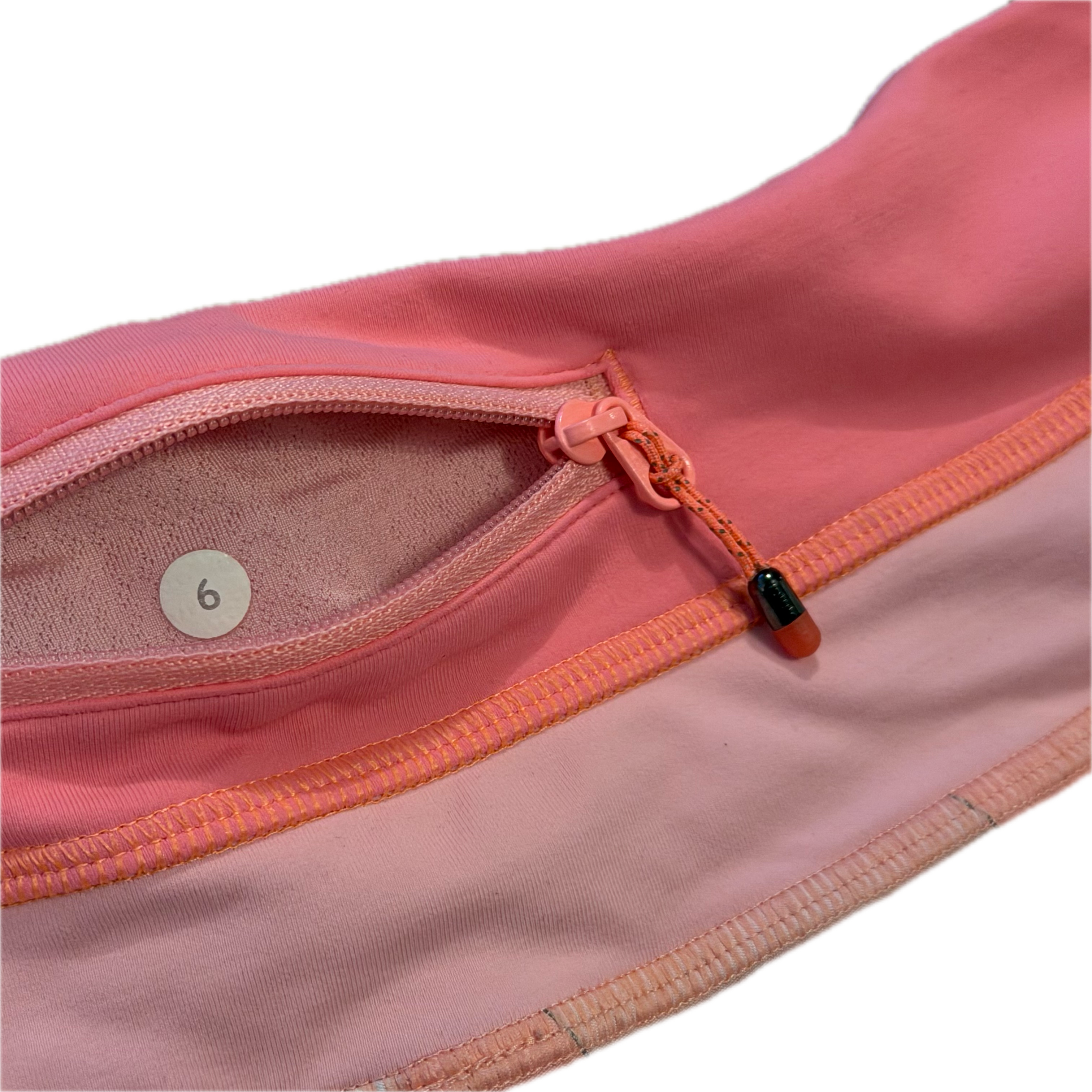 Short talla 6 cuadros rosas