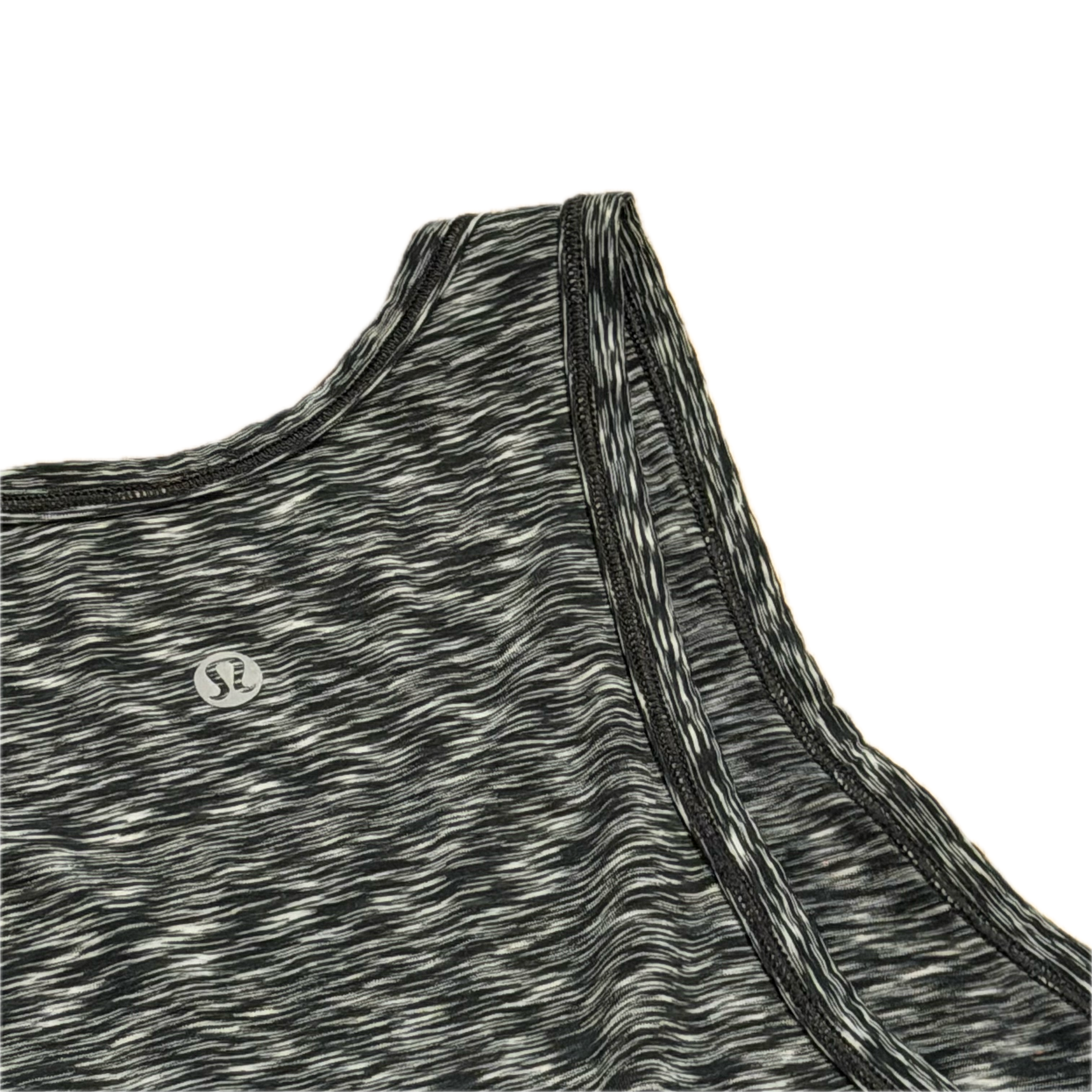 Tank Lululemon talla 8 color gris jaspeado tela Nulu™