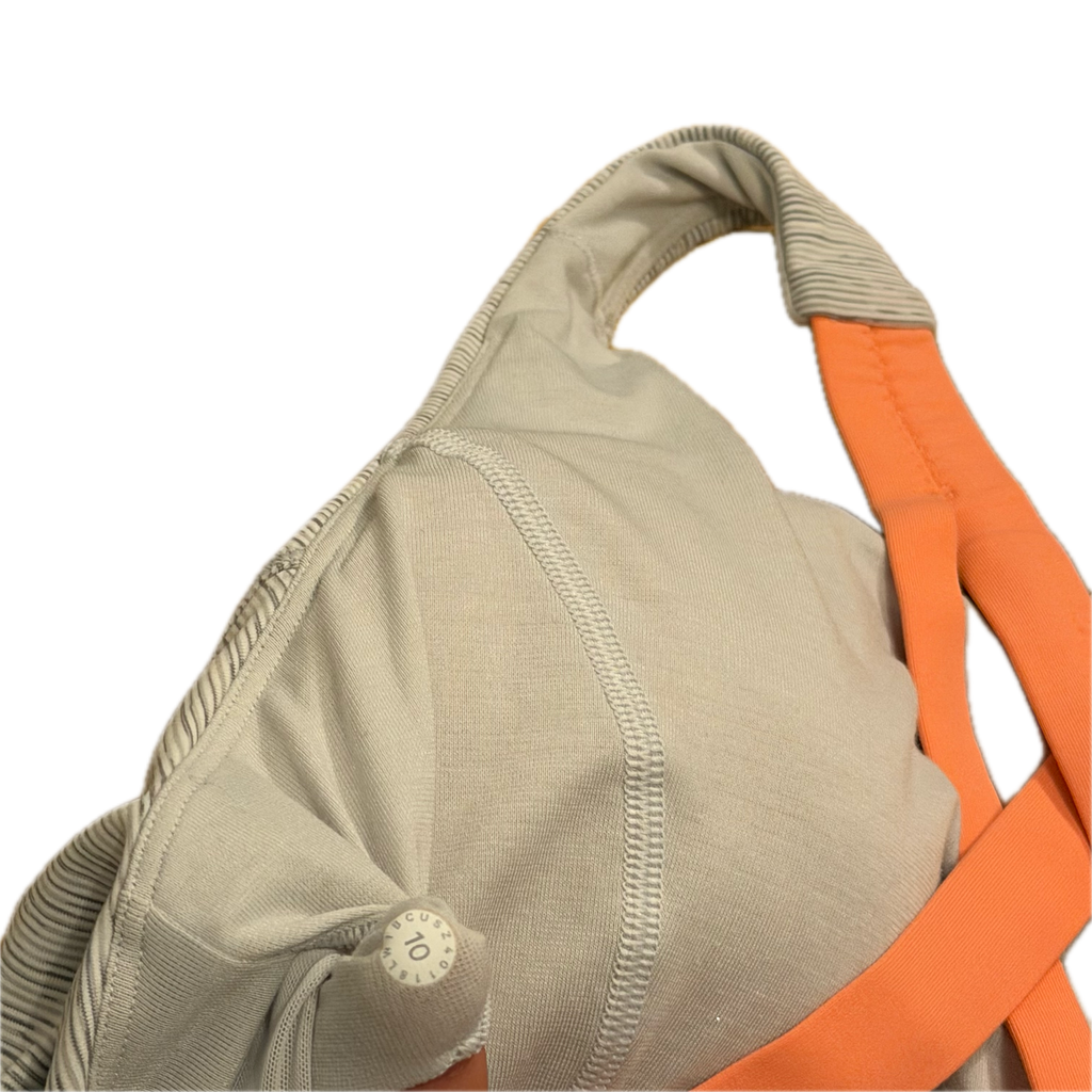Tank talla 10 gris con tirantes naranja