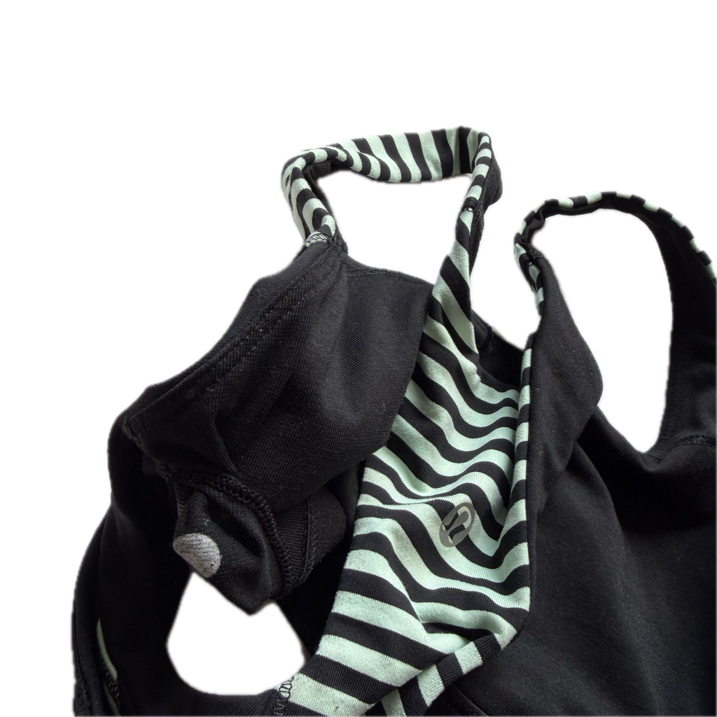 Top talla 4-6 rayas menta y negro