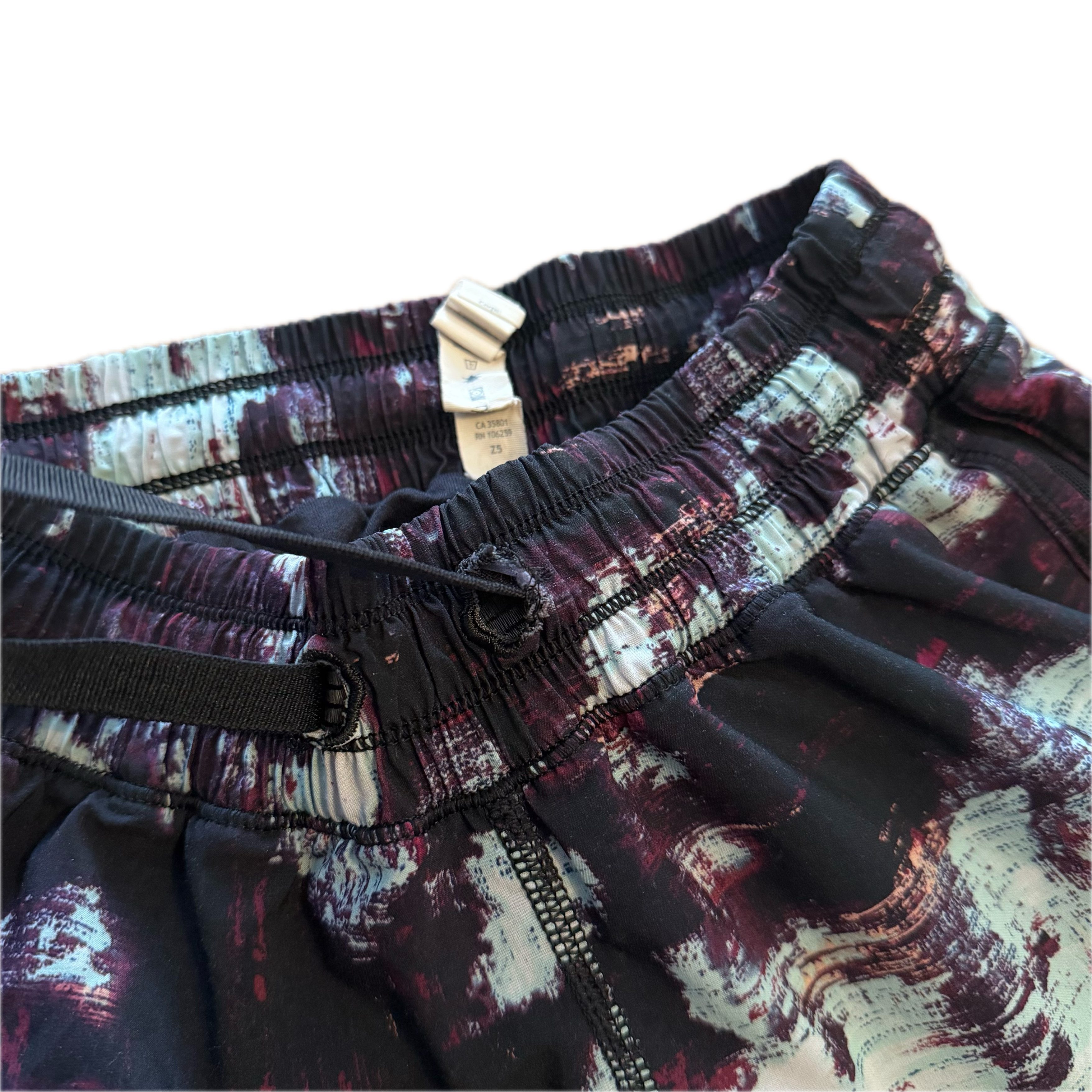 Short Lululemon talla 2 print tela Nulux™