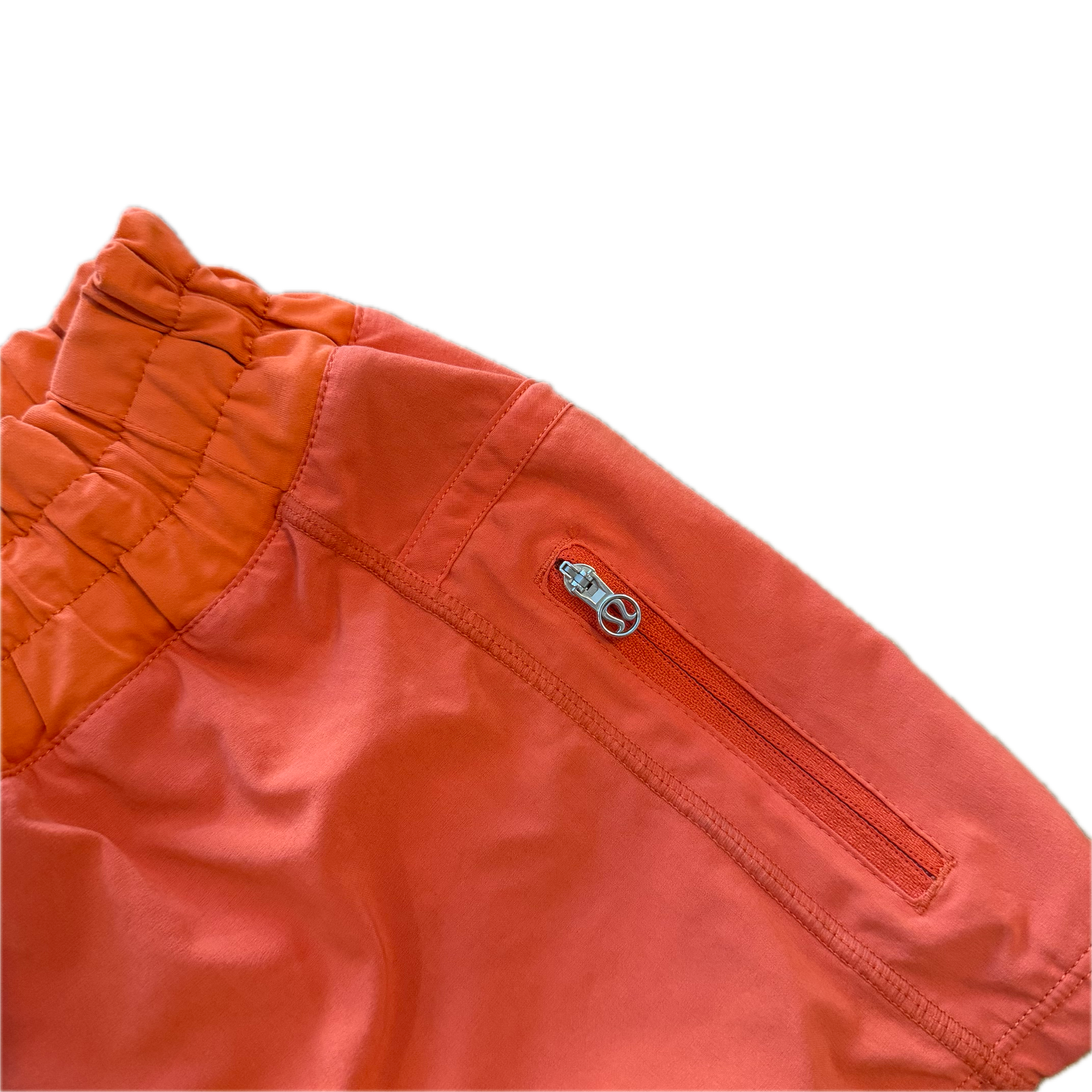 Short talla 4 naranja