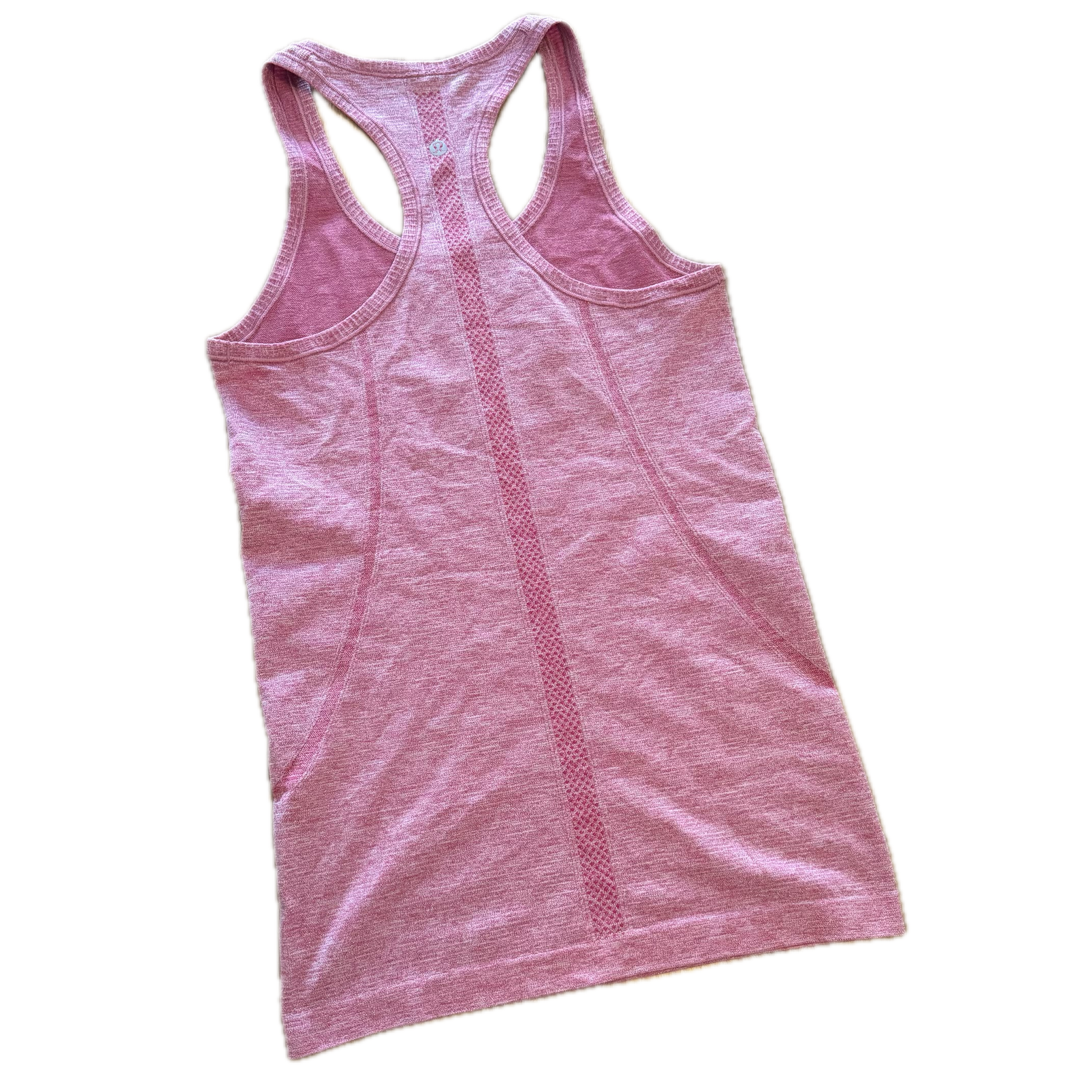 Tank talla 6 rosa con brillos tela anti olor