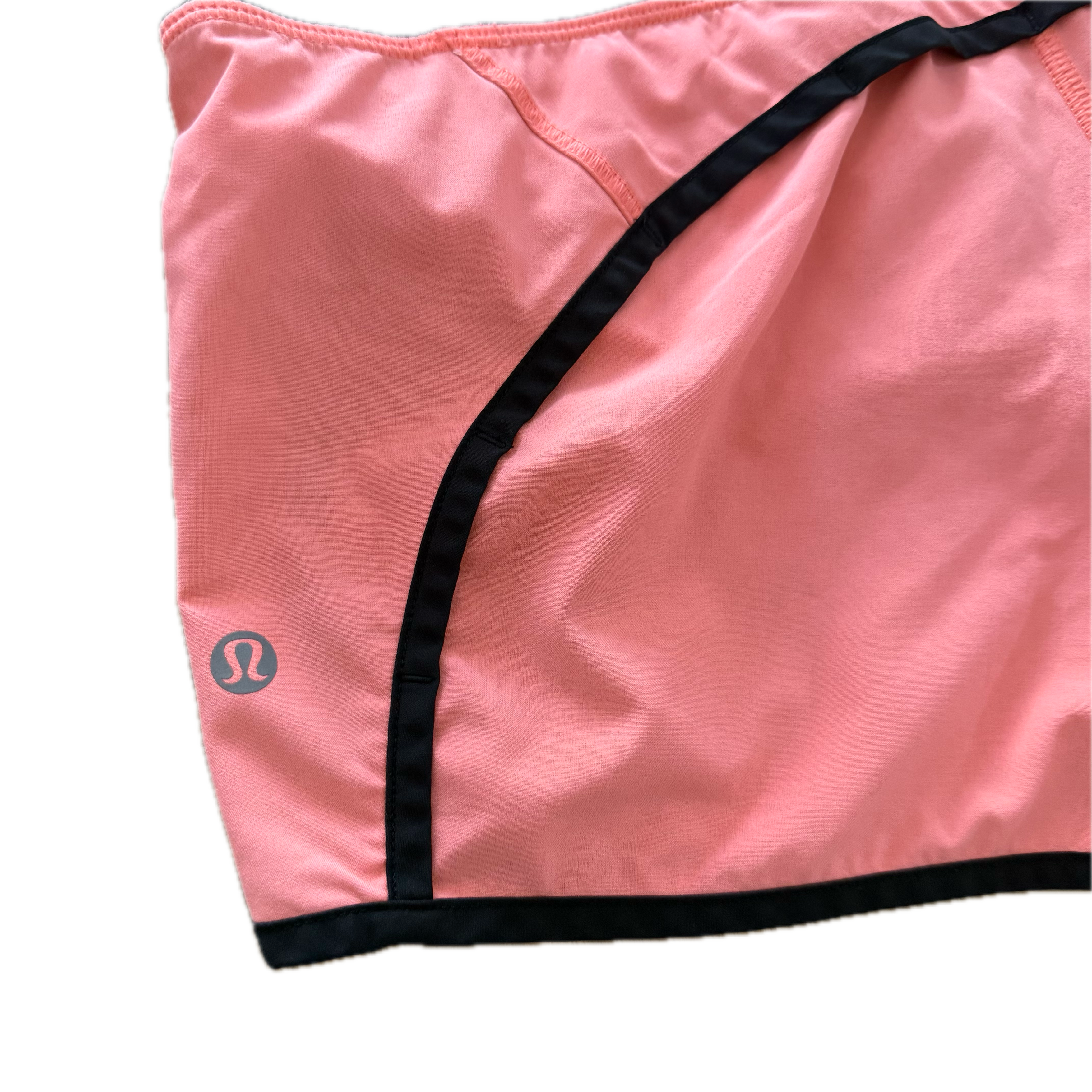 Short Lululemon talla 6 coral tela Nulux™