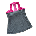 Tank top talla 10 gris con cuello rosa