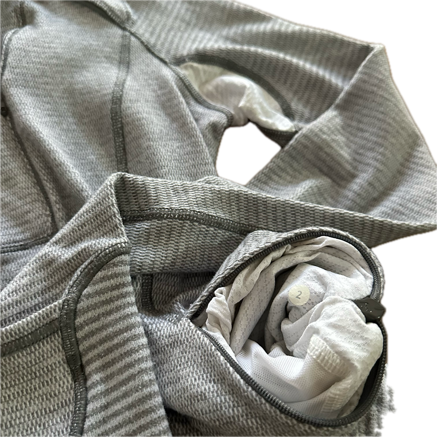 Chamarra talla 2 beige/gris