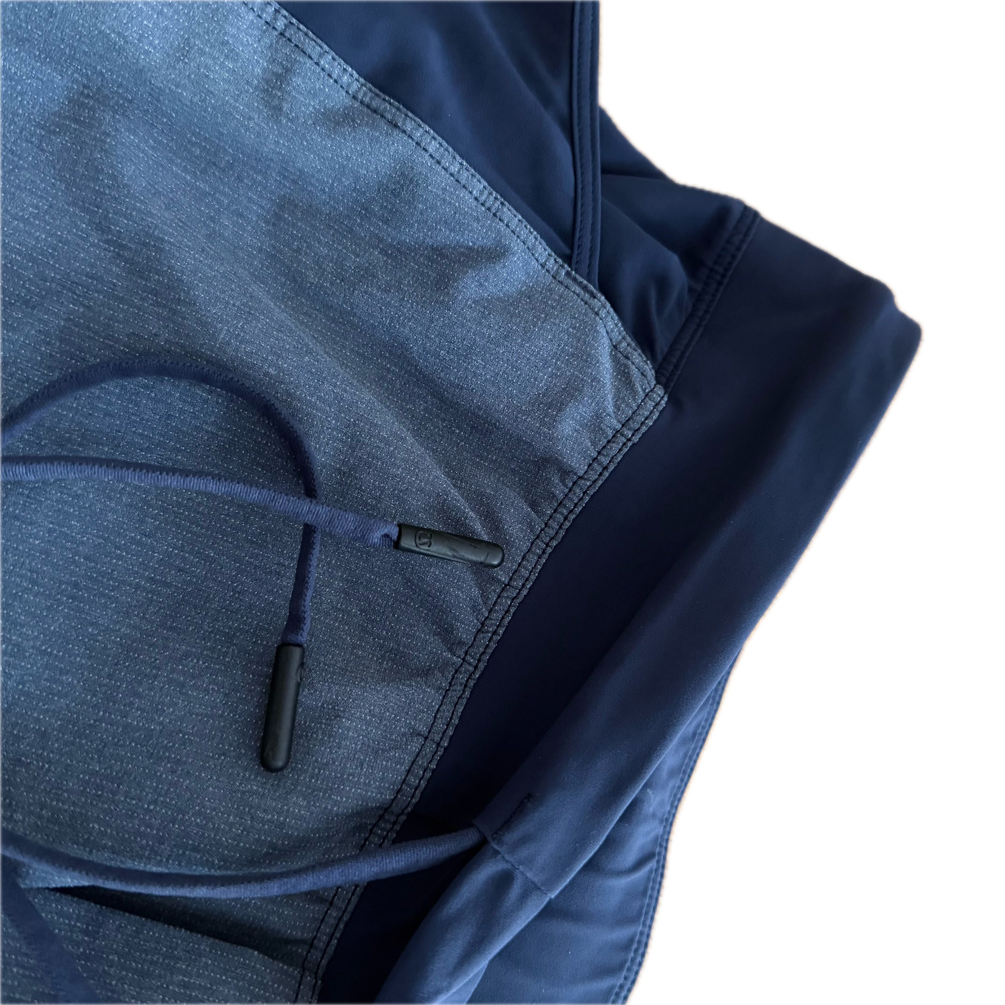 Short Lululemon talla L de hombre azul tela Everlux™