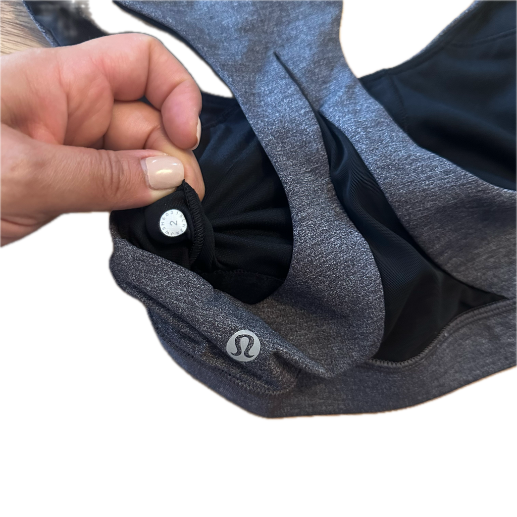 Top Lululemon talla 2XCH gris