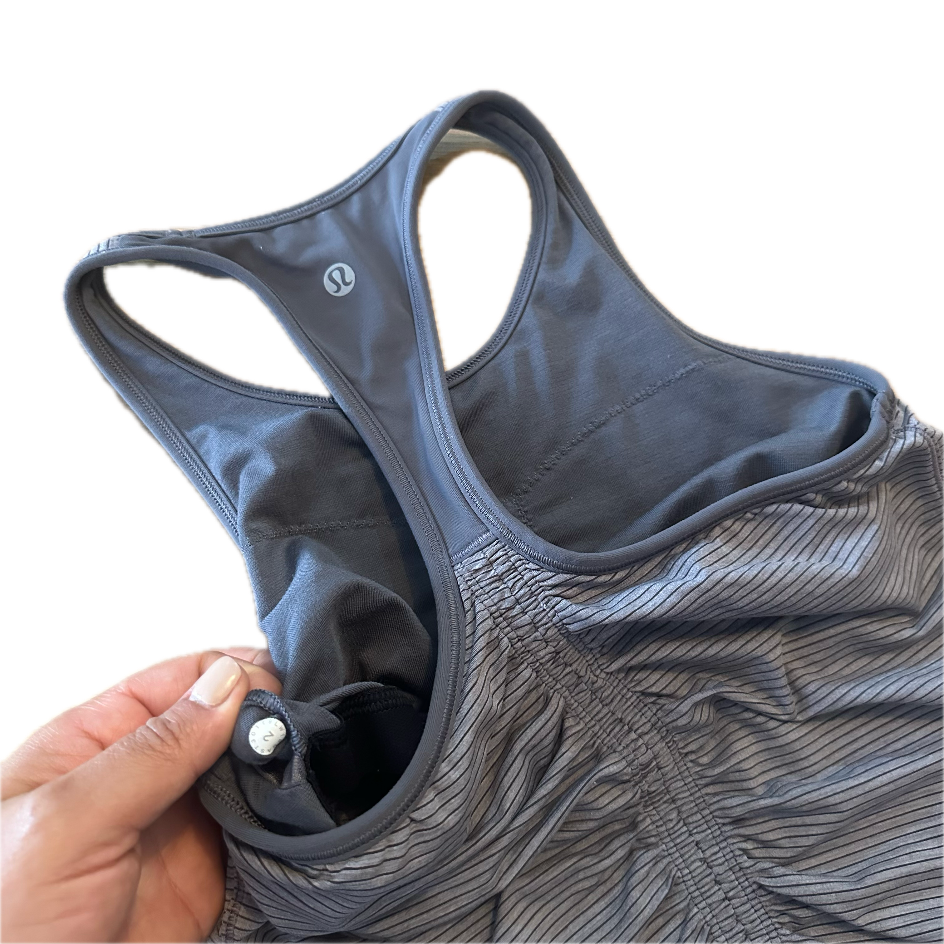 Tank Lululemon talla 2XCH gris con fruncido en espalda