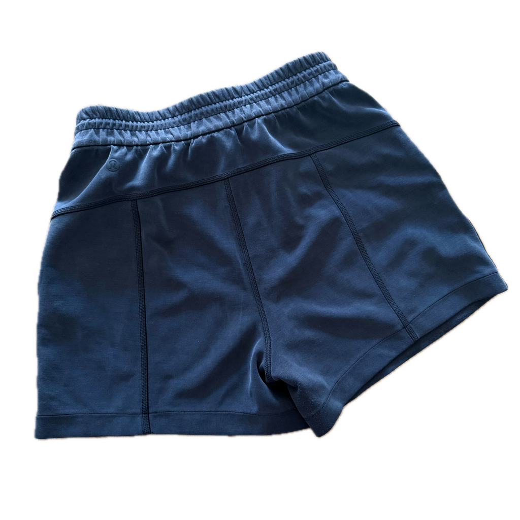 Short talla 4 azul tela muy suave