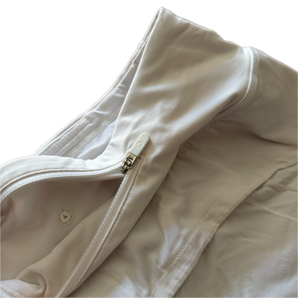 Short talla 4 blanco