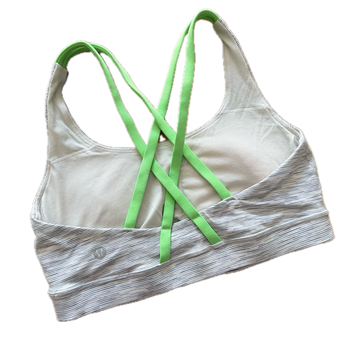 Top talla 6 gris con tirantes verdes