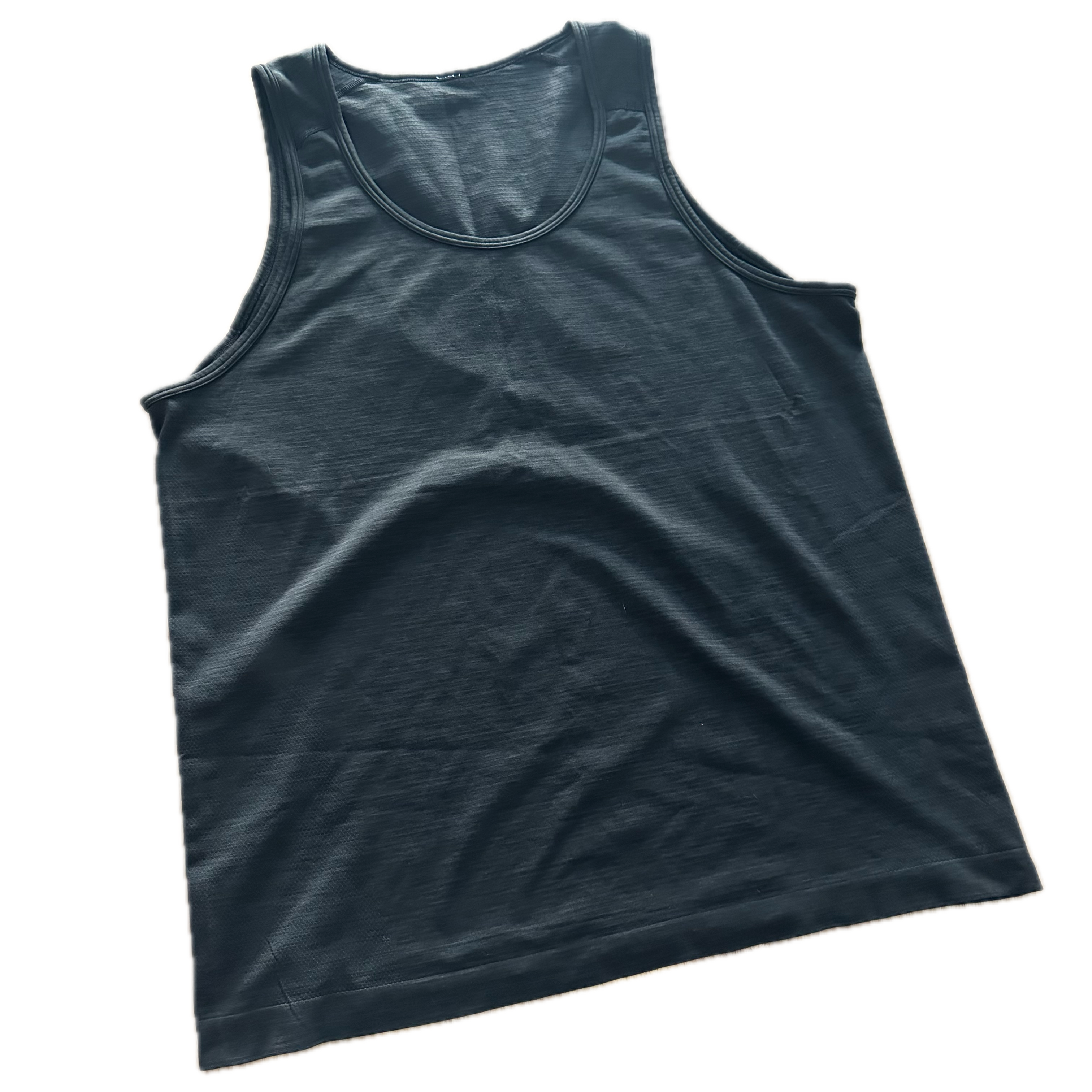 Tank Lululemon talla L negra de hombre