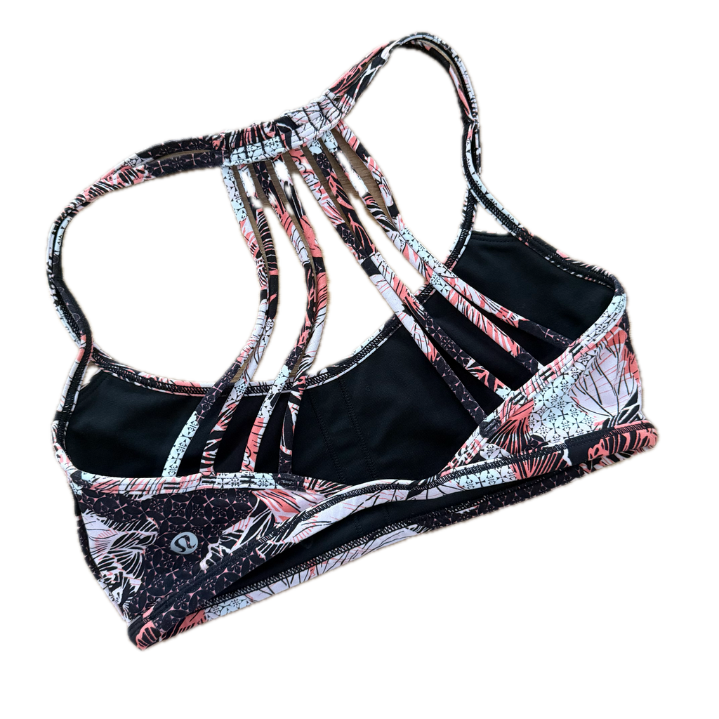 Top talla 4 flores rosas