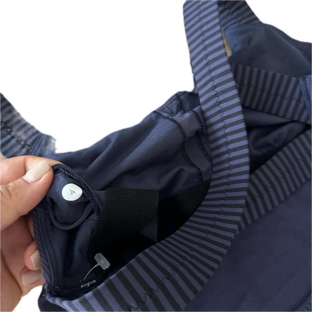 Tank Lululemon talla XCH morada