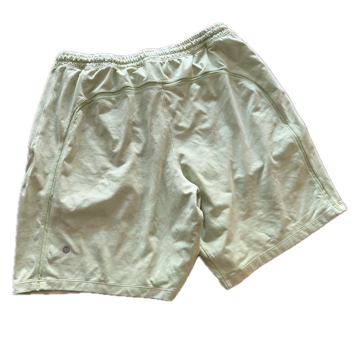Short talla XL amarillo para hombre