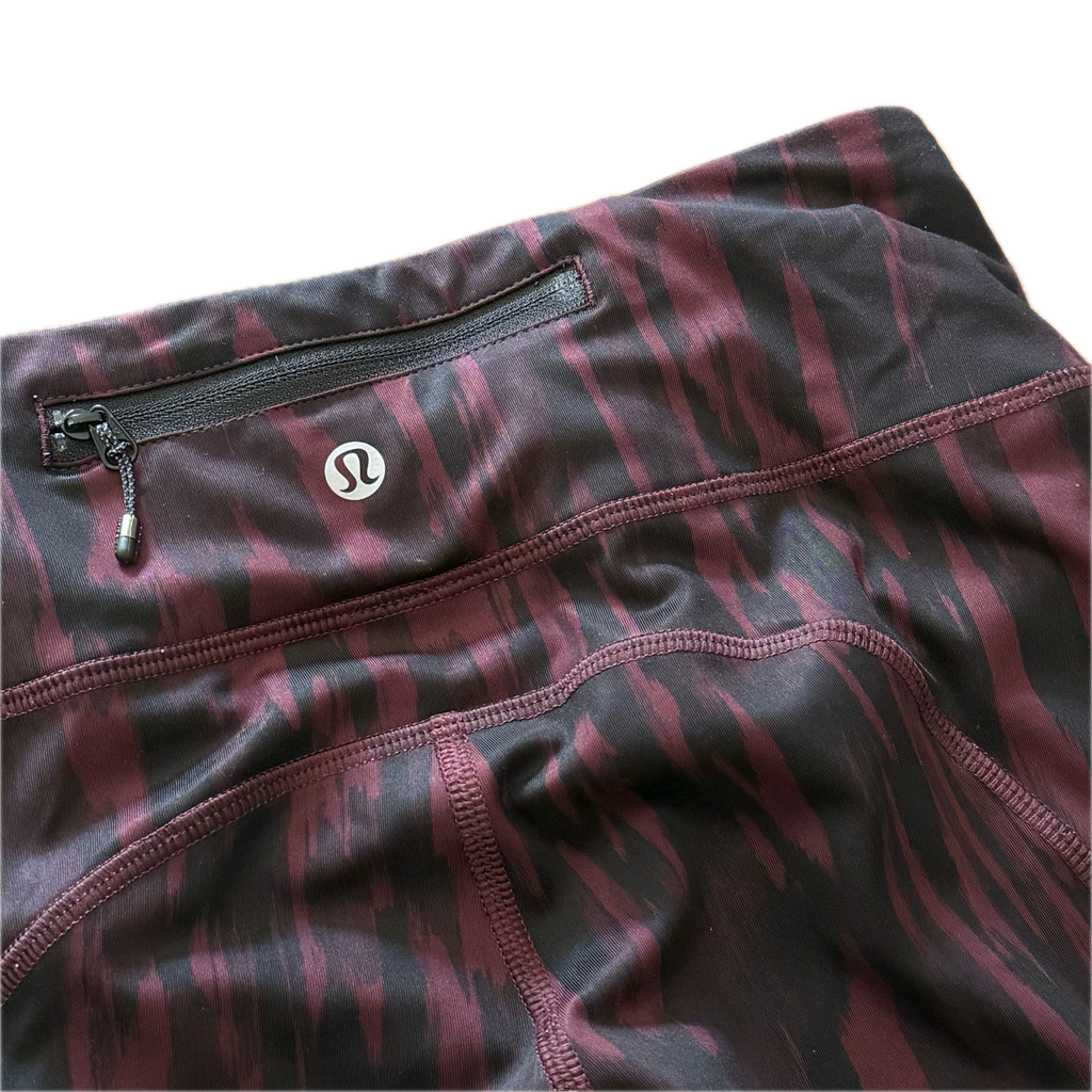 Legging talla 4 estampado vino y negro
