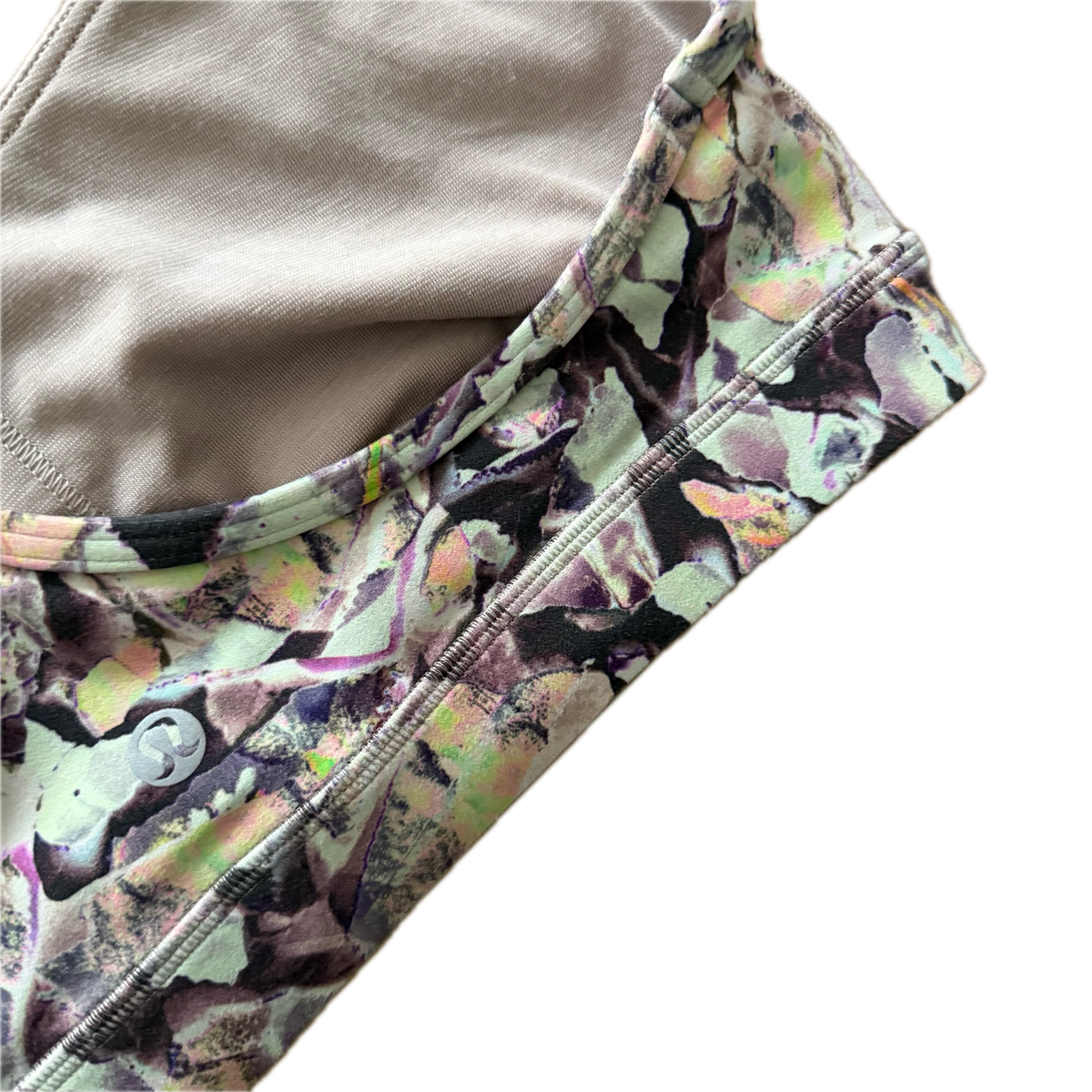 Top talla 8 estampado menta