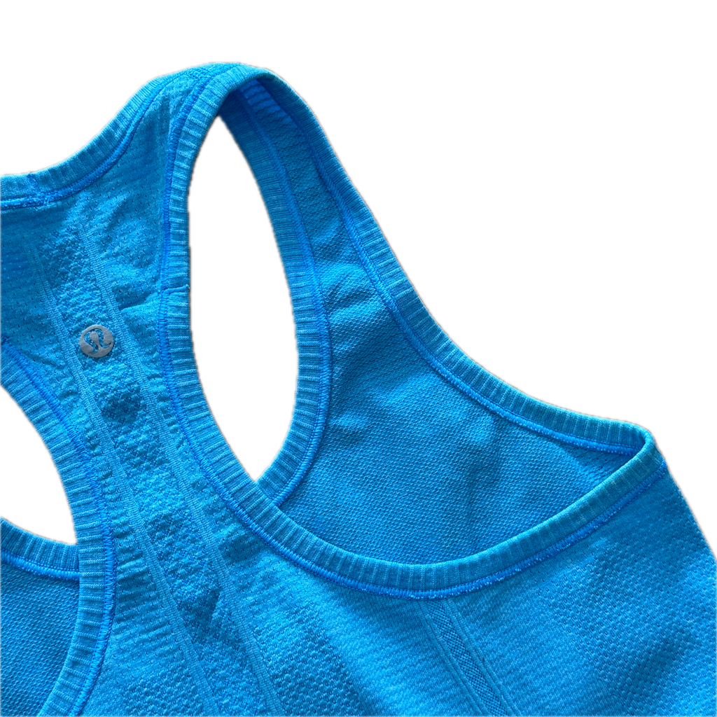 Tank talla 6 azul tela anti olor