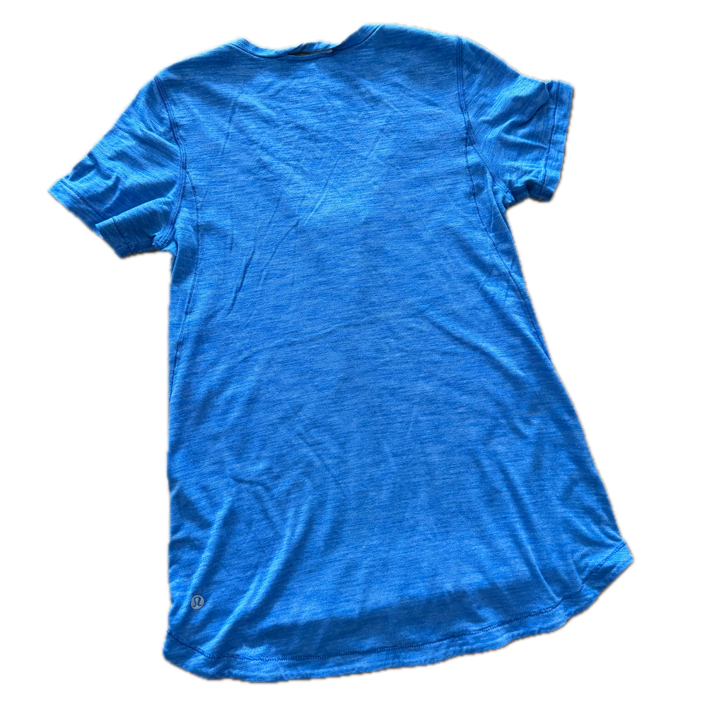 Playera talla 6-8 azul jaspeada