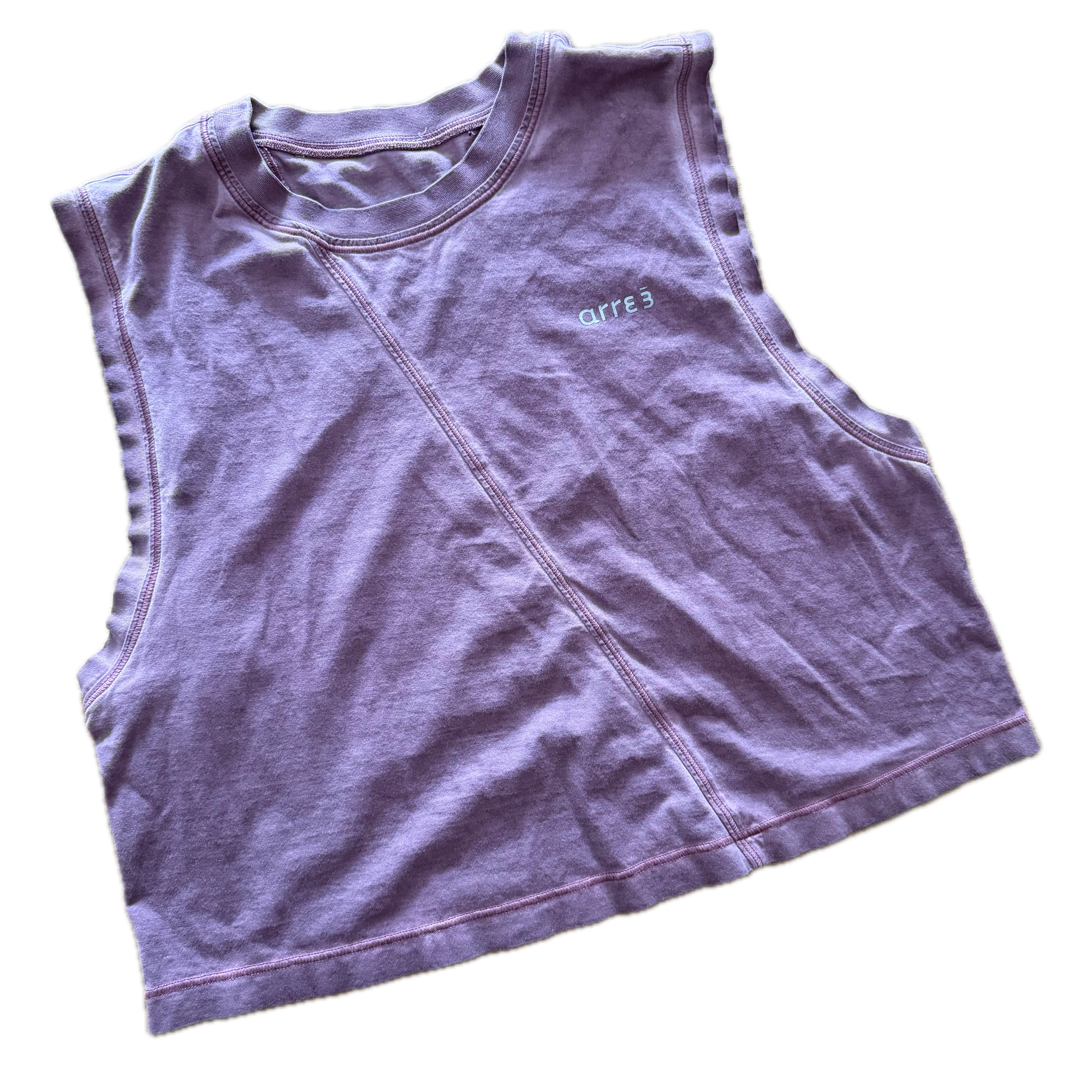 Tank crop Lululemon talla 8 lila tela Nulu™