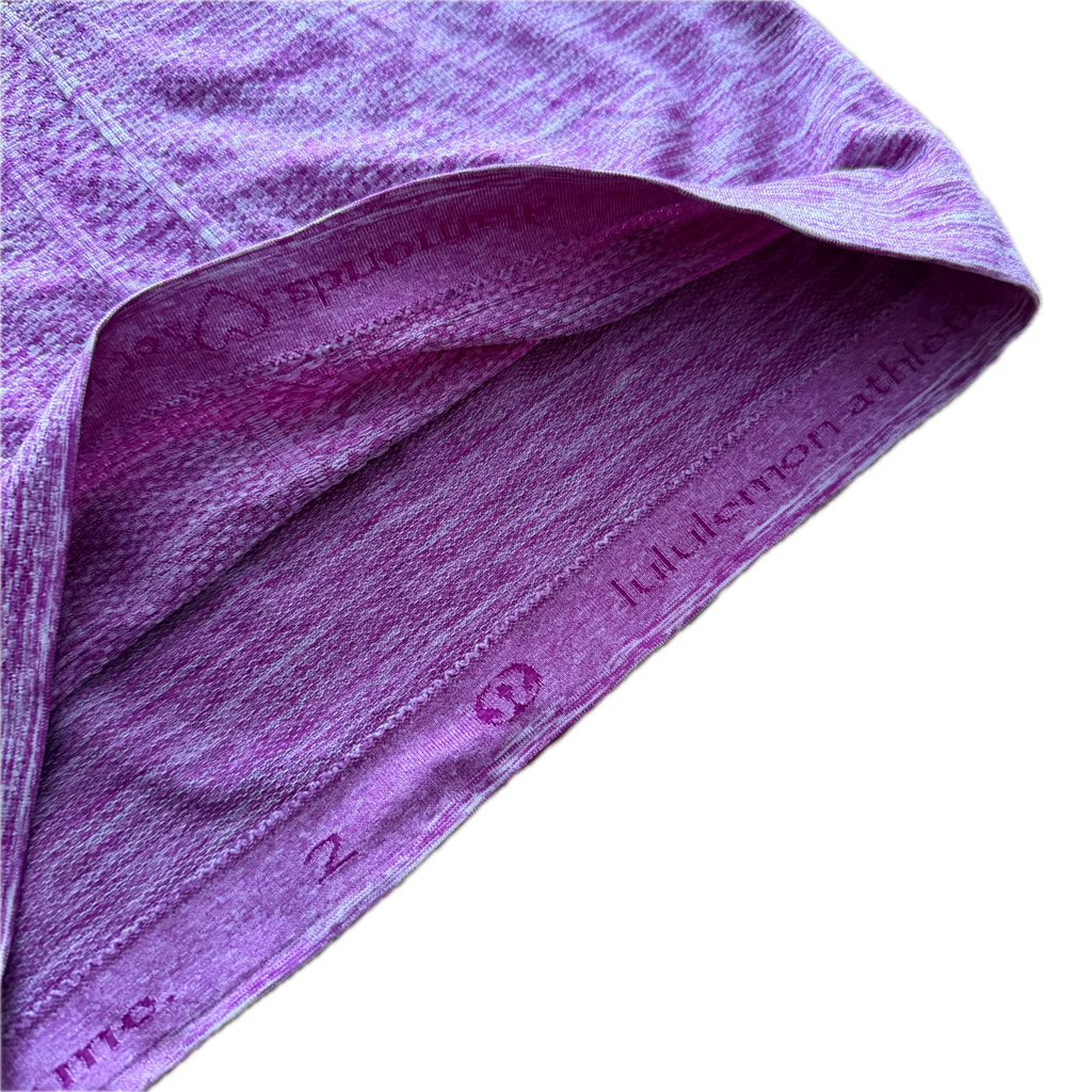 Playera talla 2 morado jaspeada