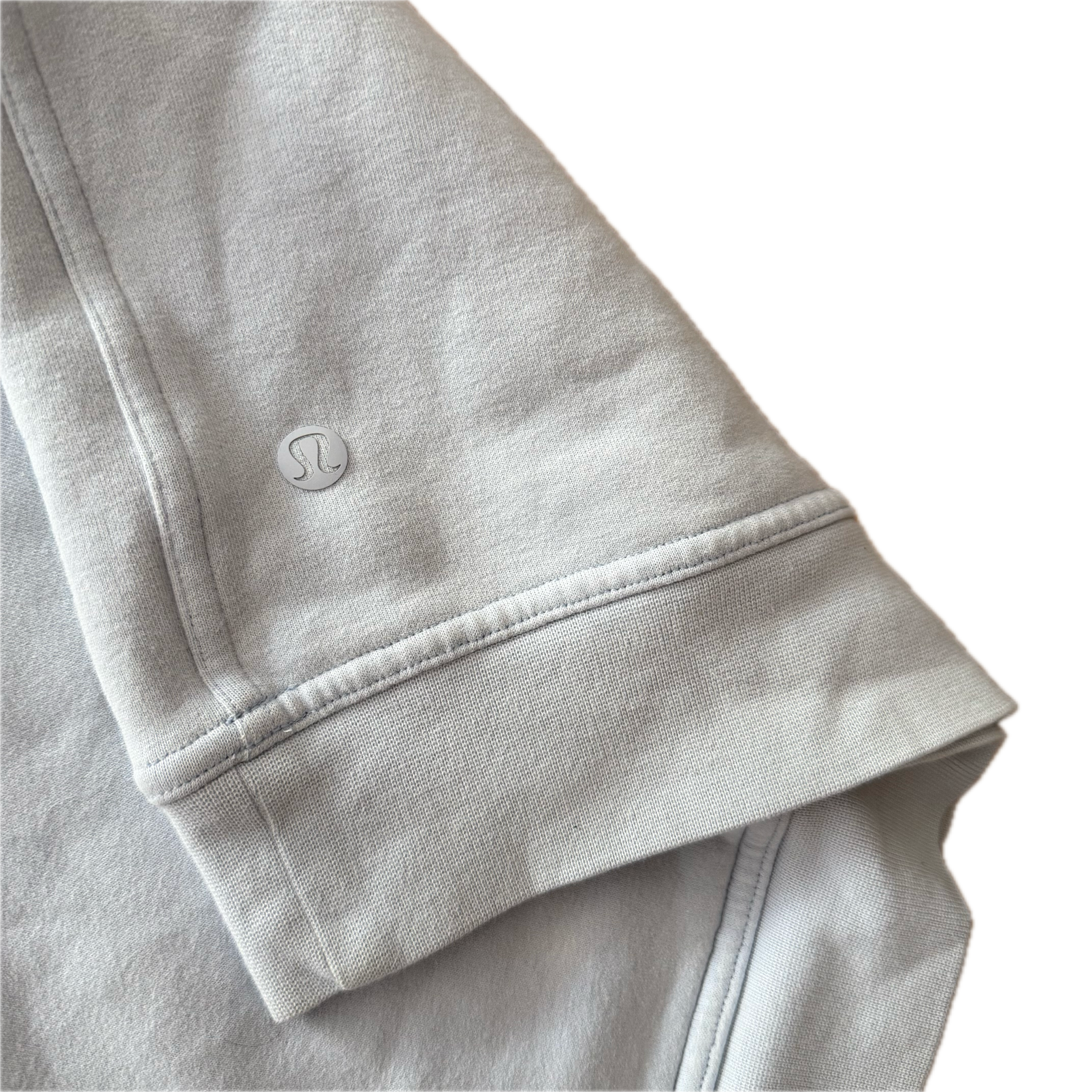 Hoodie talla 4 azul clarito