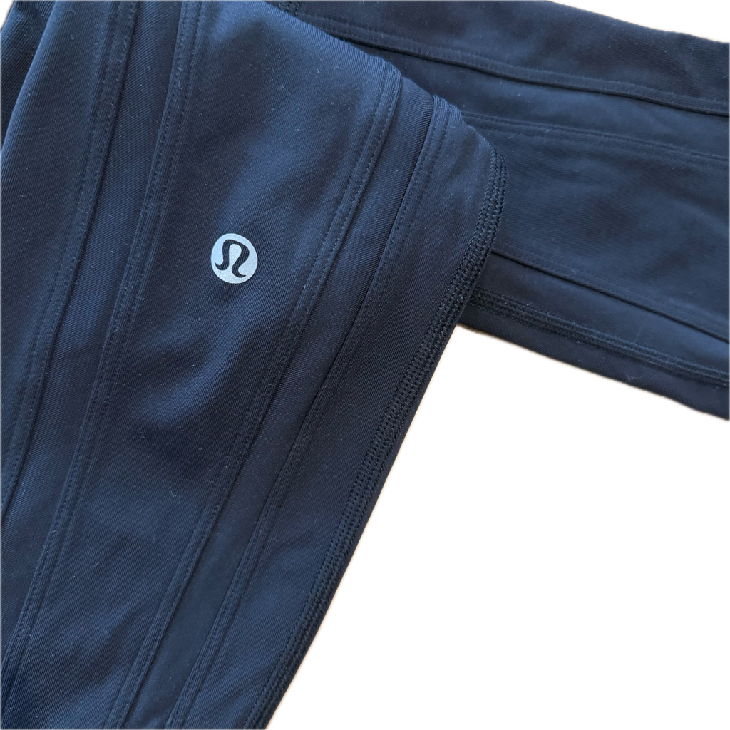 Legging talla 4 negro con linea diseño