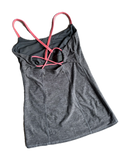 Tank top Lululemon talla XCH gris con tirantes coral