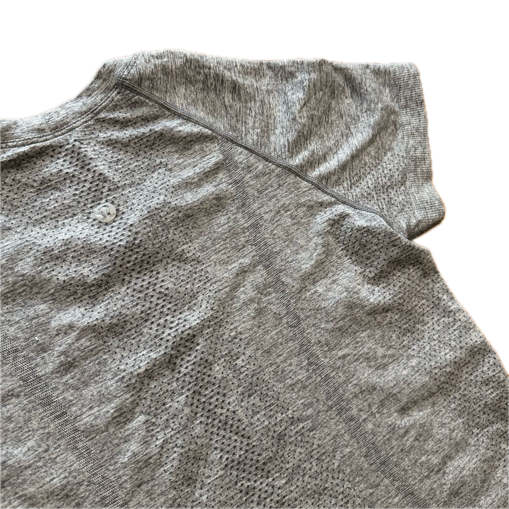 Playera talla 6 gris jaspeada tela anti olor