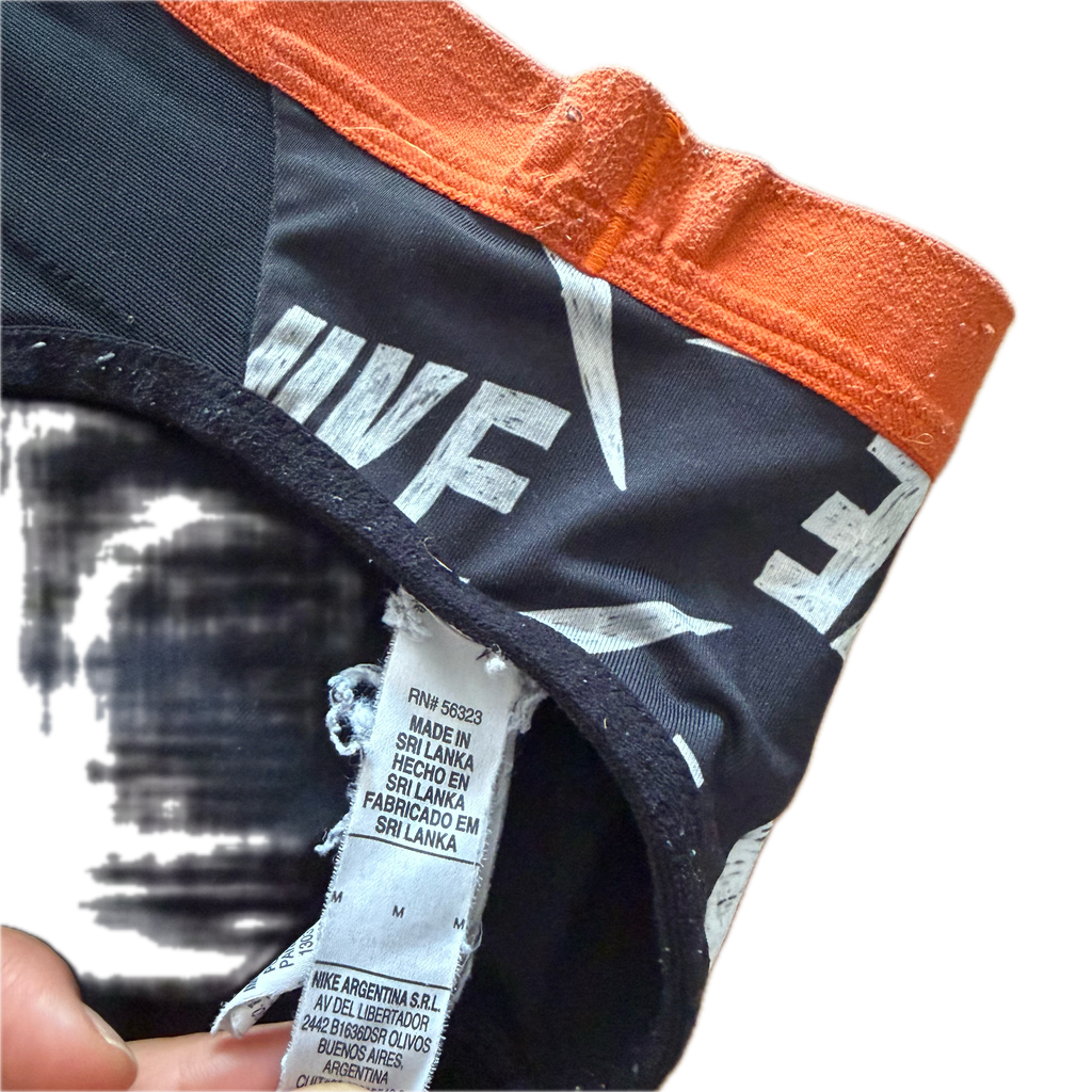 Top talla M negro con naranja soporte bajo