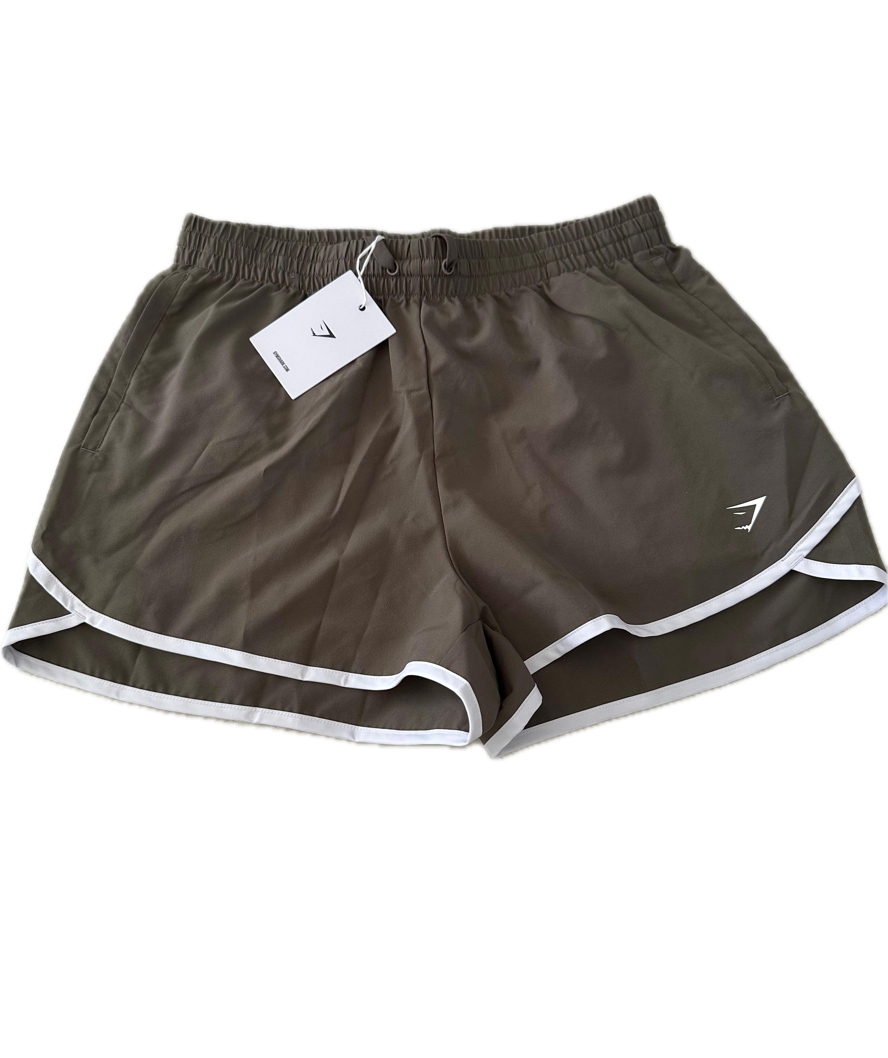 Short talla S café con línea blanca