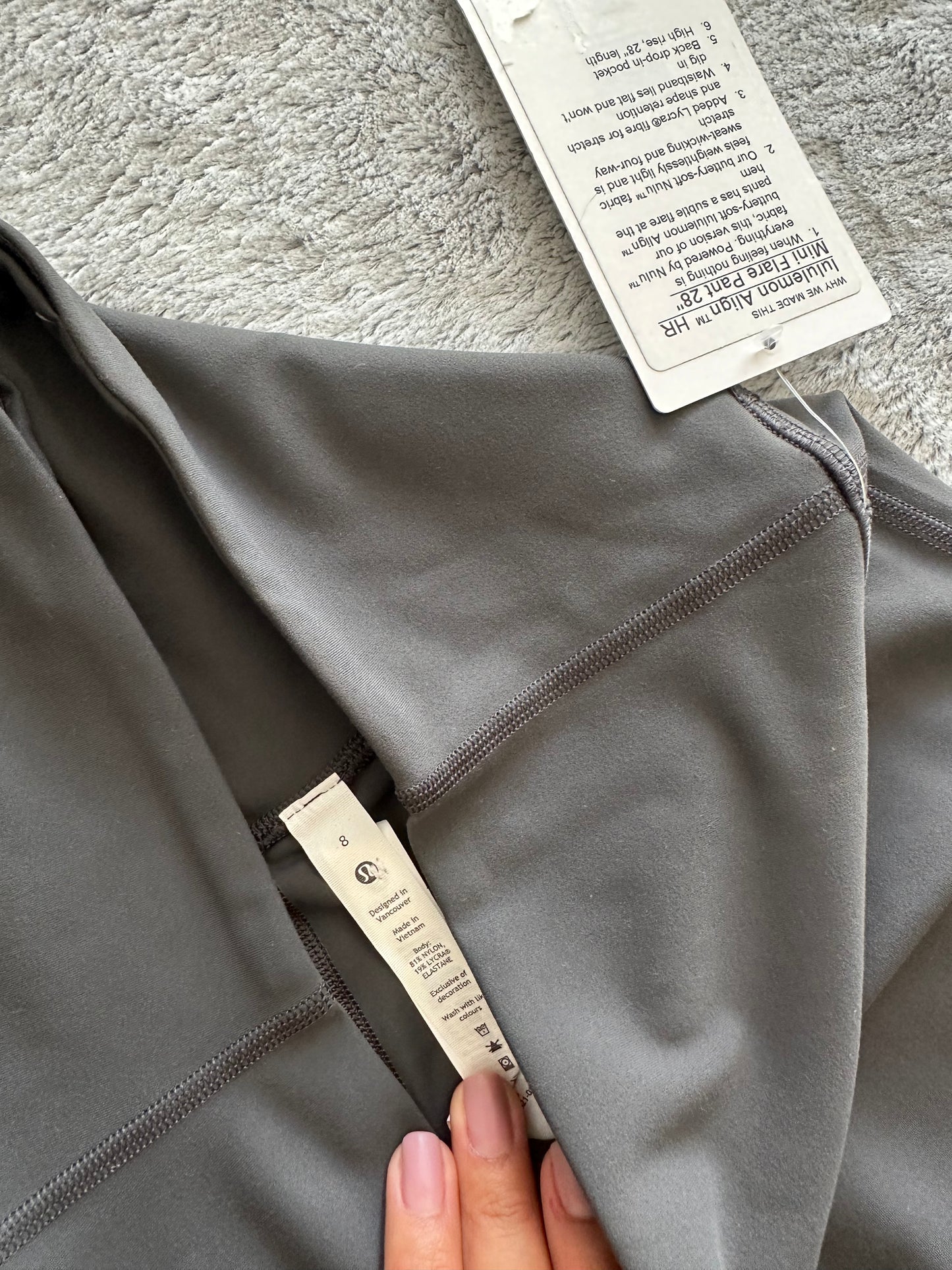 Align mini flare pant 8 28" gris
